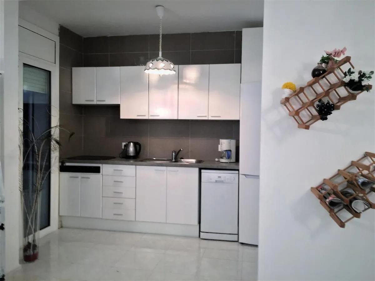 Beautiful Villa With Swimming Pool Empuriabrava 0*,  Hiszpania